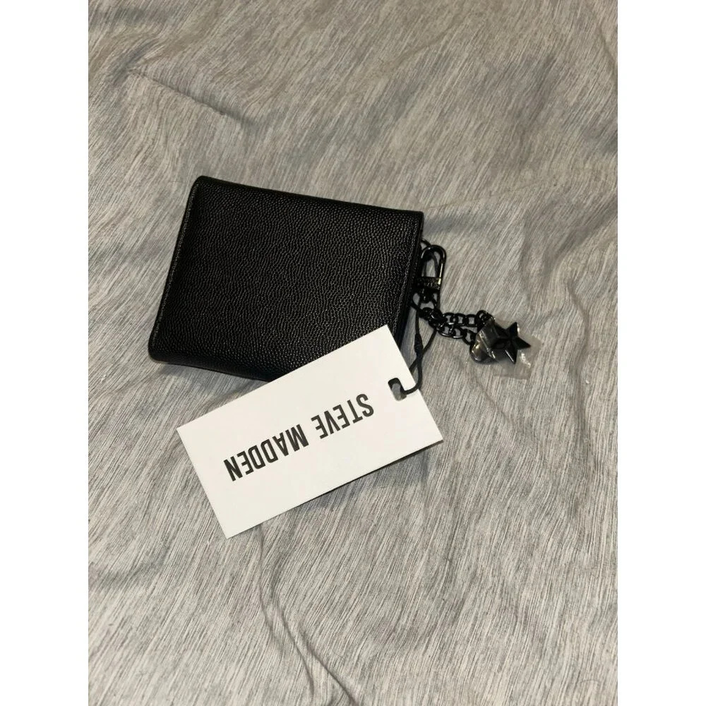 Steve Madden Tri Fold Black and Red with Hangoff  Pocket with Snap Wallet NWT